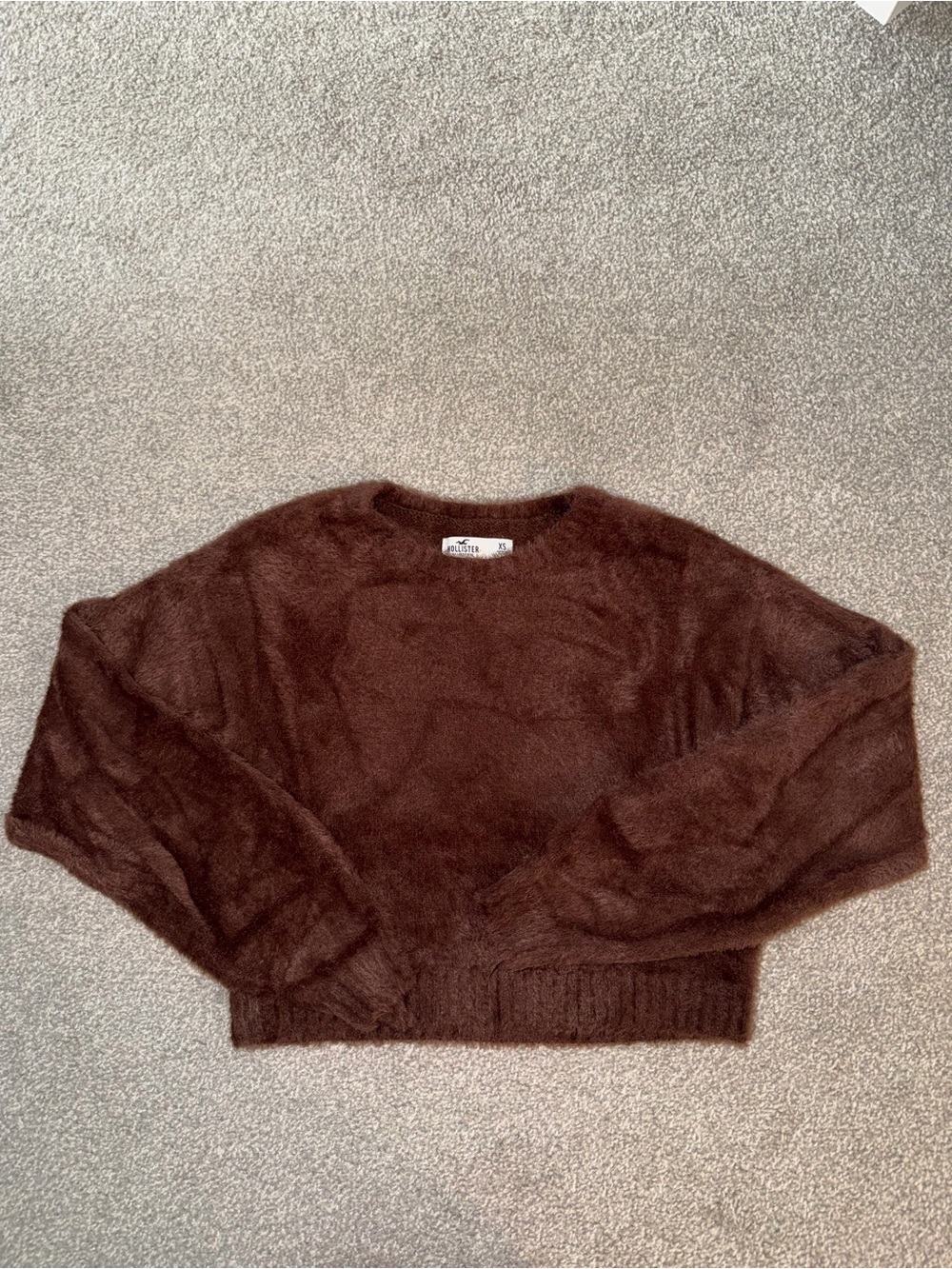 Hollister Chocolate Brown Fuzzy Crop Top Crewneck Sweater